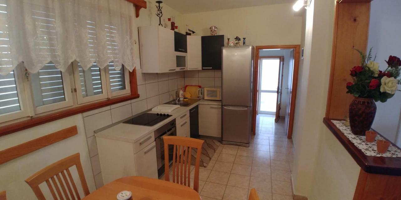 Apartment Nike Orebić Екстериор снимка